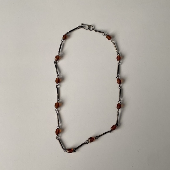 Two choker necklaces, red and brown - Picture 4 of 4